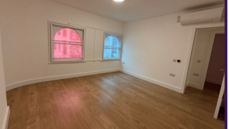 Sub800 Managed (700 - 800 sqft) - 33 Poland Street, London, UK image 4