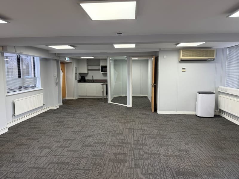 JDR Property Group - Heronslea House - High Street Bushey, WD23 - Hertfordshire image 4