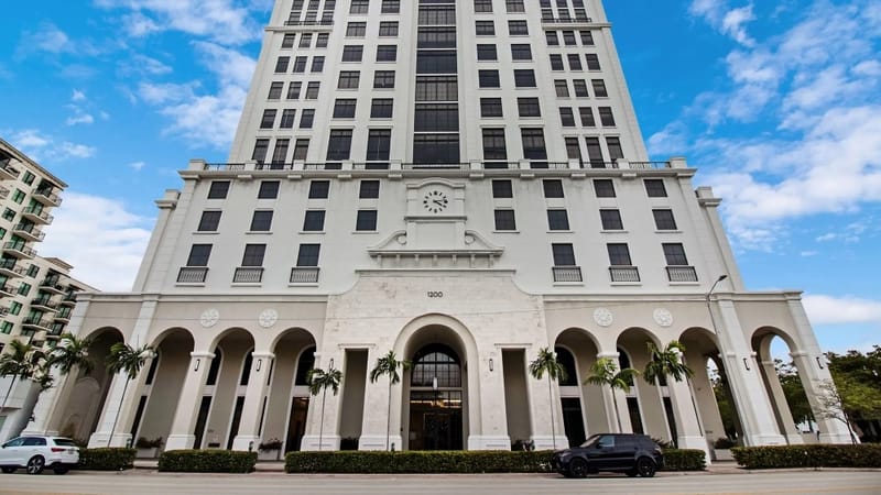 Knotel (Managed 4,611 sqft) - 1200 Ponce de Leon Blvd, 33134 - Coral Gables image 6