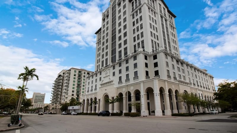 Knotel (Managed 4,611 sqft) - 1200 Ponce de Leon Blvd, 33134 - Coral Gables image 8