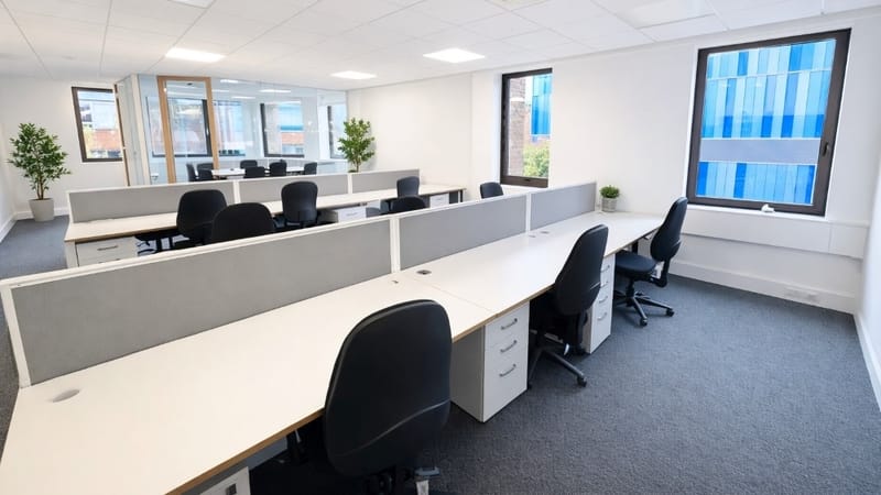 CWP Management Services (Managed 80 - 900 sqft) - St James House - 27–43 Eastern Road, RM1 3NH - Romford image 2