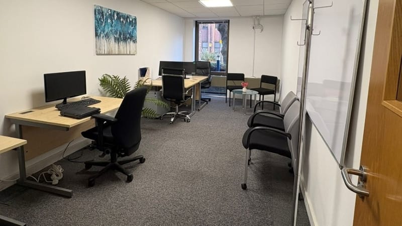 CWP Management Services (Managed 80 - 900 sqft) - St James House - 27–43 Eastern Road, RM1 3NH - Romford image 7