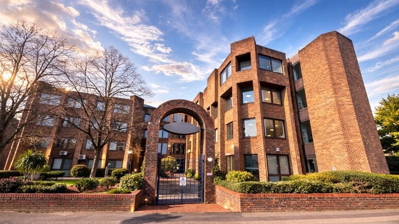 CWP Management Services (Managed 80 - 900 sqft) - St James House - 27–43 Eastern Road, RM1 3NH - Romford image 18