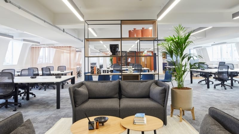 CBRE (Managed 5,402 - 7,422 sqft) - 7 Swallow Place, W1B 2AG - Mayfair image 6