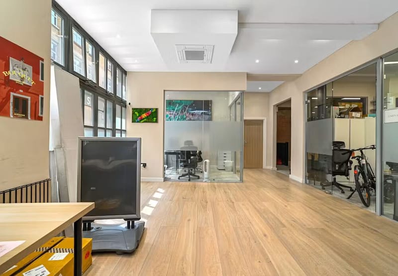BASE (Managed 2,242 Sqft) - Wood Lofts - 30-40 Underwood Street, N1 7JQ - Old Street image 3