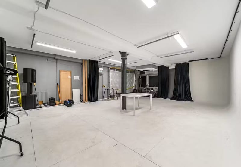 BASE (Managed 2,242 Sqft) - Wood Lofts - 30-40 Underwood Street, N1 7JQ - Old Street image 5