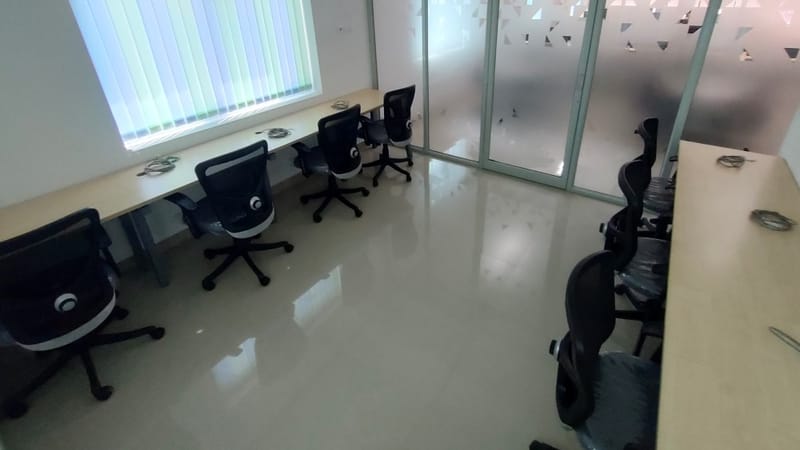 CorpWork CS - 81 Jubilee Enclave Road, 500081 - Hyderabad image 4