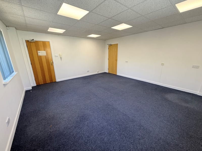 Storage Giant - Ash Park - Hyssop Close, WS11 7XA - Cannock image 4