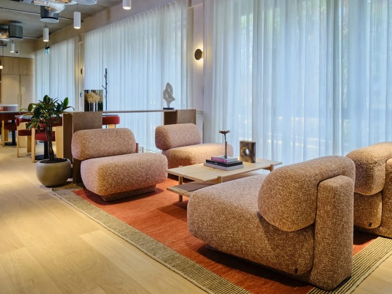 Flex By Grosvenor (Managed 4,322 - 4,683 sqft) - Holbein Gardens - 7 Holbein Place, SW1W 8NR - Sloane Square image 6