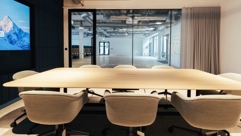 The Boutique Workplace Company - The Pinnacle - 150 Midsummer Blvd, MK9 1FD - Milton Keynes image 2