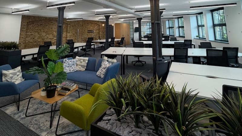 The Sandbox Workspace (Managed 1,852 - 2,751 sqft) - 115 Southwark Bridge Rd, SE1 0AX - London Bridge image 2