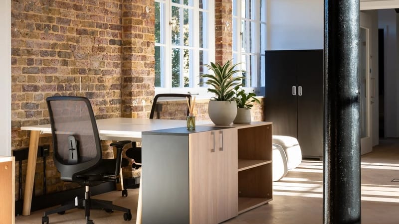 Knotel (Managed 1,709 sqft) - 16 Bowling Green Lane, EC1R 0QH - Farringdon image 3