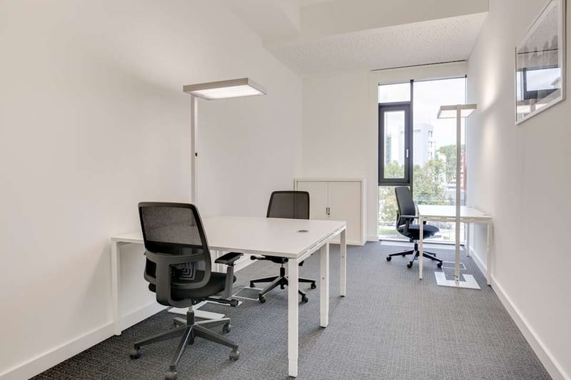 Regus - Avenida de los Rosales 42 image 8