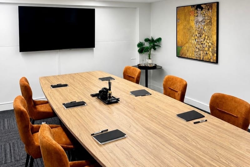 One Avenue Group Limited  (Managed 1,784 sqft) - Saxon House - 50 Southwark Street, SE1 1UN - Borough image 6