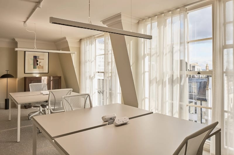 Workthere (Managed 715 - 2,821 sqft) - Egyptian House - 170 Piccadilly, W1J 9EJ - Green Park image 2