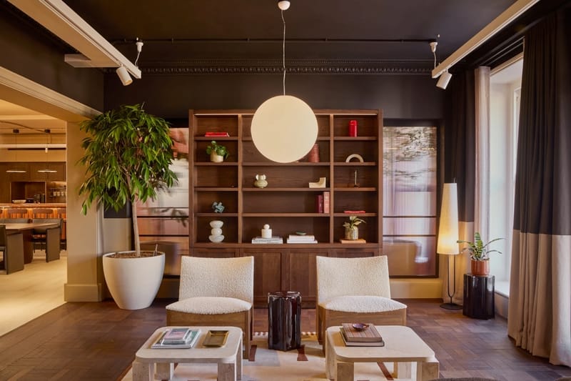 Workthere (Managed 715 - 2,821 sqft) - Egyptian House - 170 Piccadilly, W1J 9EJ - Green Park image 12