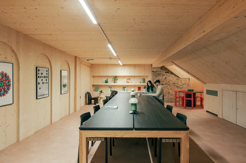 Workthere (Managed 334 - 2,584 sqft) - Walworth Town Hall - 151 Walworth Road, SE17 1RS - Elephant and Castle image 8