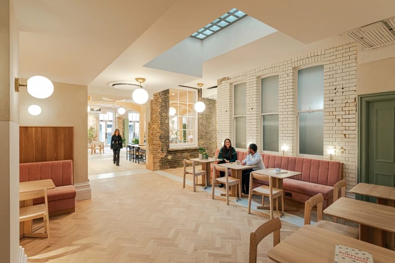 Workthere (Managed 334 - 2,584 sqft) - Walworth Town Hall - 151 Walworth Road, SE17 1RS - Elephant and Castle image 11