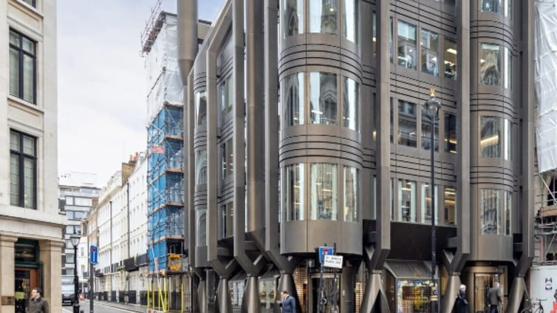Made-re (Managed 1,607 sqft) - 66 St James's Street, SW1A 1NE - St. James's image 3