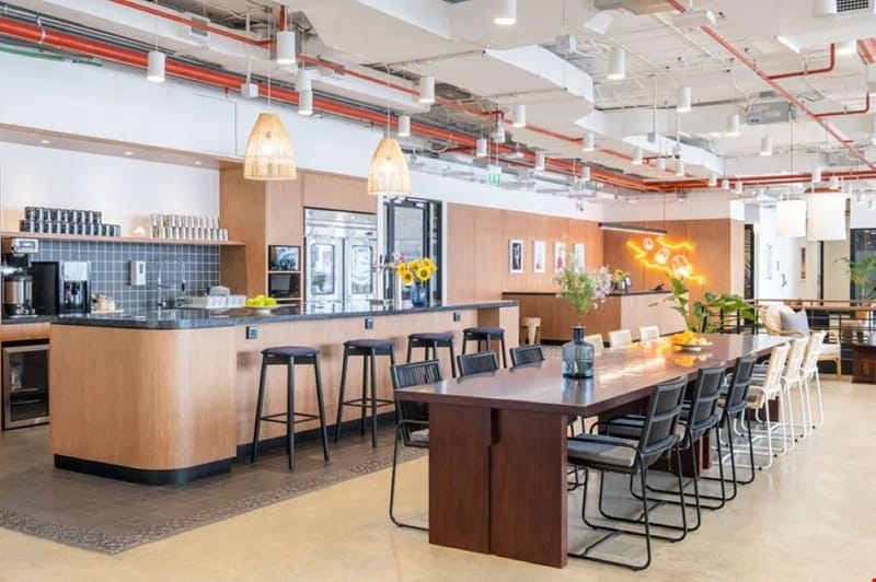 Wework - The PARQ - 88 Ratchadaphisek Road, 10110 - Bangkok image 2