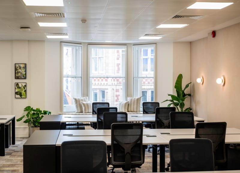 Workthere (Managed 1,969 sqft) - 166 Piccadilly, W1J 9EF - St James's image 4