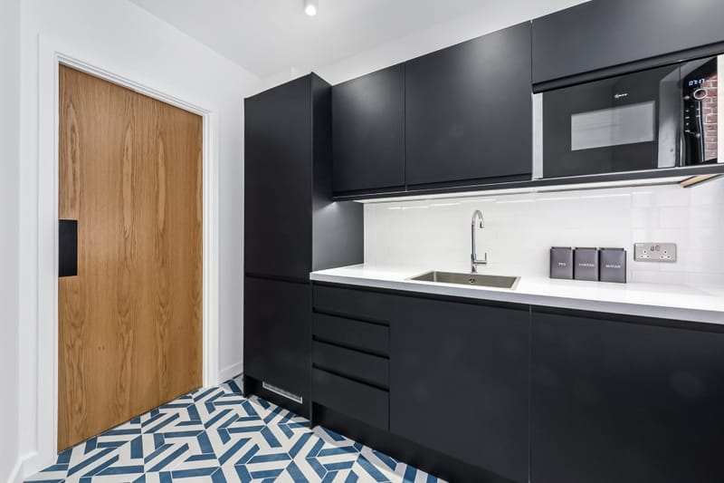Rubix (Managed 2,019 sqft) - 36 Cornhill, EC3V 3NG - Bank image 5