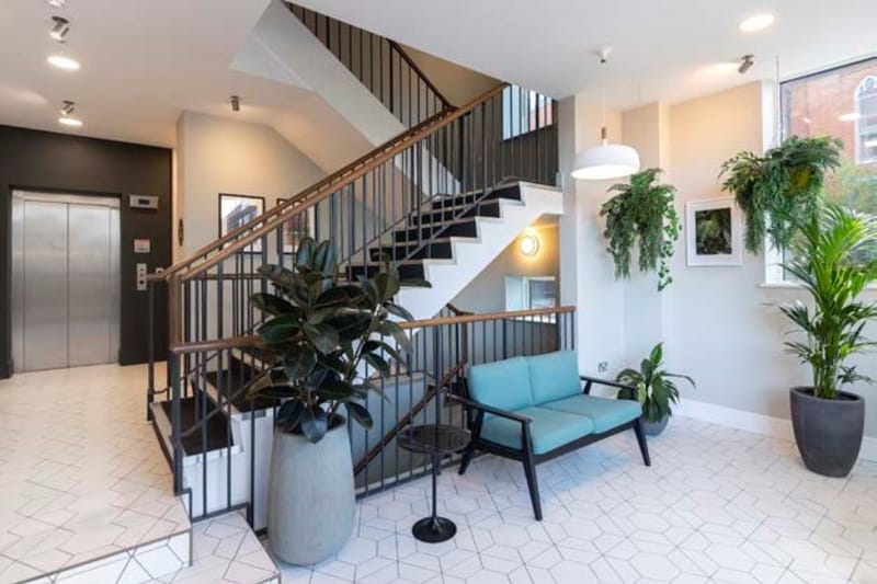 Seneca Property - Evergreen Studios - Little Green, TW9 1NZ - Richmond image 2
