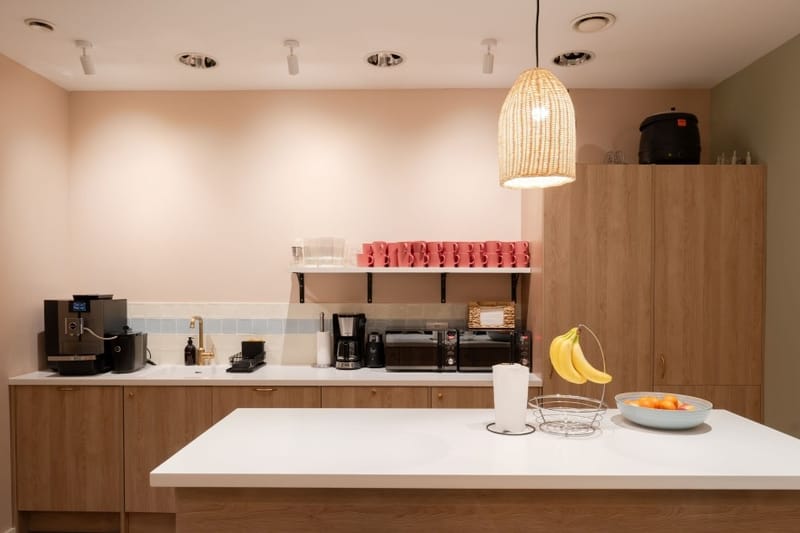 The Sandbox Workspace - 1 Whittington Avenue, EC3V 1LP - Monument image 5