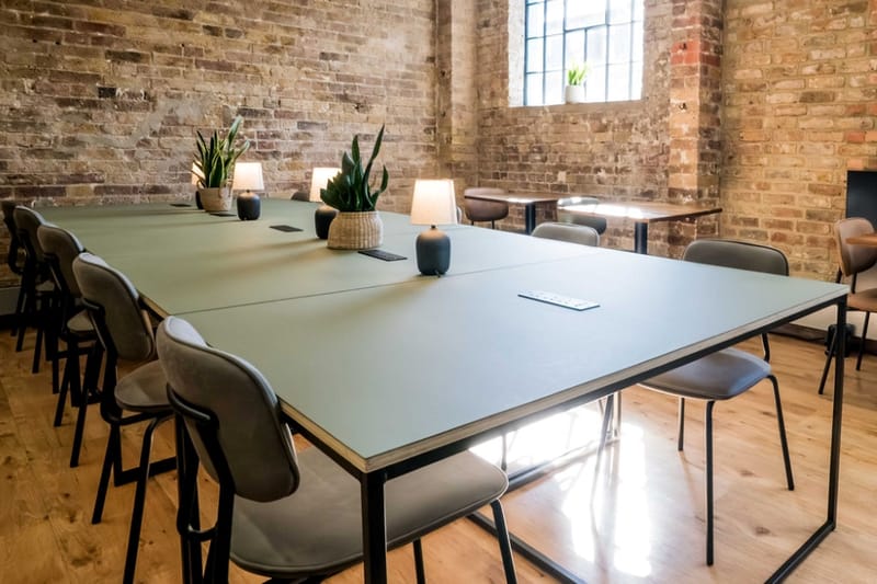Re-Defined (Managed 100 - 250 sqft) - Lonsdale Club - 4 Lonsdale Road, NW6 6RD - Queen's Park image 4
