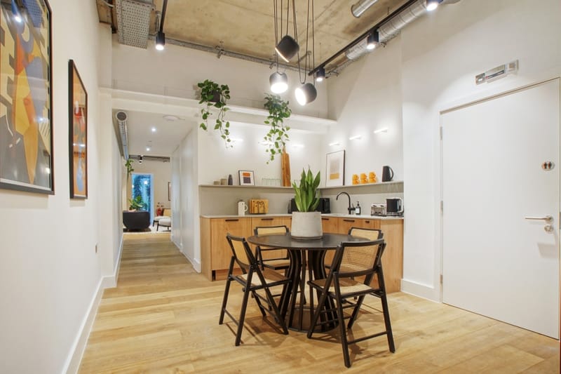 Workthere (Managed 989 sqft) - Verso Building - 22 Lavington Street, SE1 0NZ - Southwark image 6