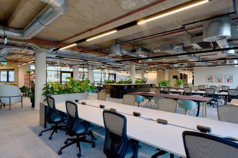 Workthere (Managed 5,842 - 5,845 sqft) - 6 St Andrew Street, EC4A 3AE - Chancery Lane image 2