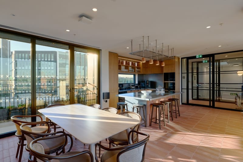 Workthere (Managed 5,842 - 5,845 sqft) - 6 St Andrew Street, EC4A 3AE - Chancery Lane image 4
