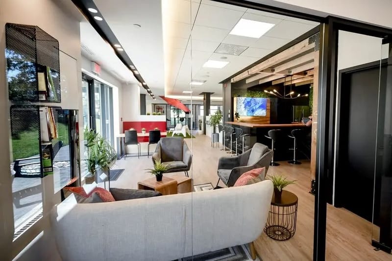 2727 Coworking - 2727 Saint-Patrick St, H3K 0A8 - Montreal image 8