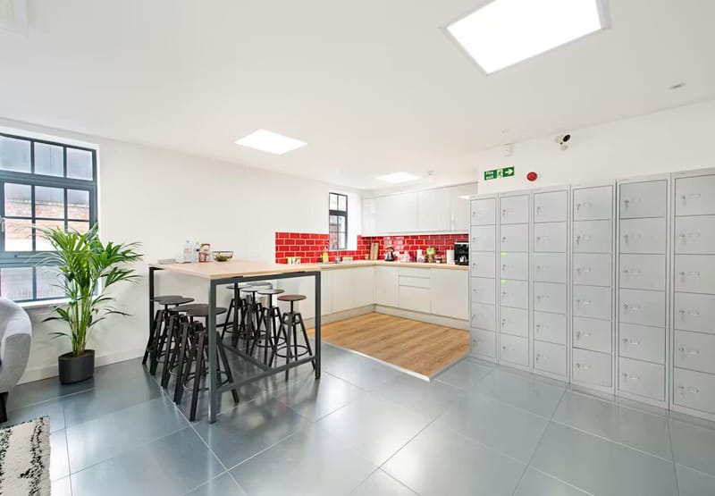 BASE (Managed 1,798 sqft) - 8-12 Leeke Street, WC1X 9HT - King's Cross image 2