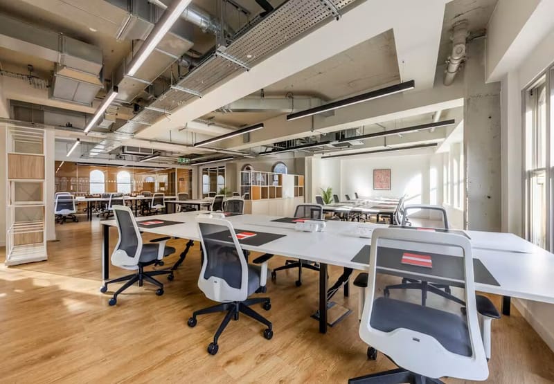 BASE (Managed 2,335 - 2,509 sqft) - 8-9 Well Court, EC4M 9DN - Bank image 2