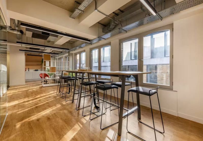 BASE (Managed 2,335 - 2,509 sqft) - 8-9 Well Court, EC4M 9DN - Bank image 7