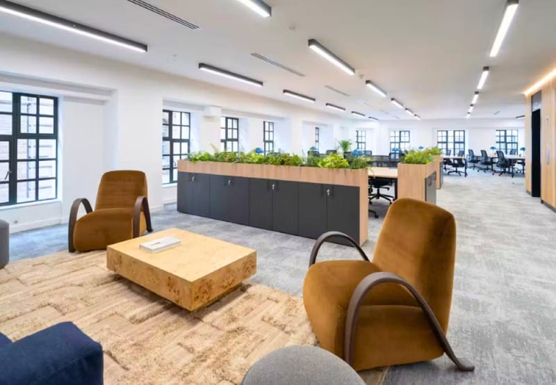 Workplace Plus (Managed 2,019 sqft) - 36-38 Cornhill, EC3V 3NG - Bank image 3