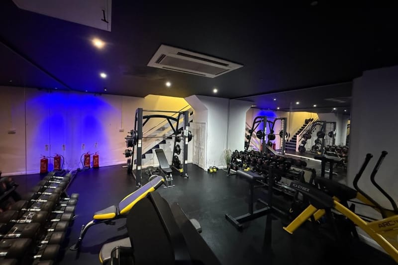 Protein World - Kingfisher House - Restmor Way, SM6 7AH - Hackbridge image 10