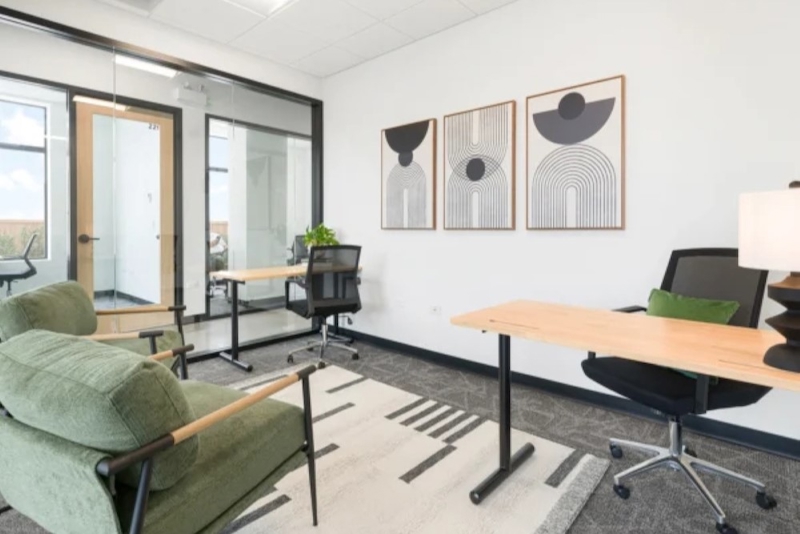 Expansive Workspace - 6322 South 3000 East, 84121 - Cottonwood Heights image 4