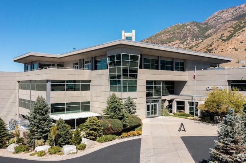 Expansive Workspace - 6322 South 3000 East, 84121 - Cottonwood Heights image 7