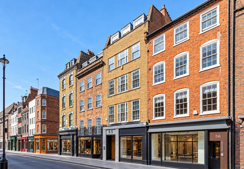 Folia Space Ltd (Managed 449 sqft) - 55 Greek Street, W1D 3DT - Soho image 3