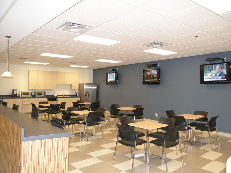 Iserve Executive Centre Inc. - 30 Via Renzo Drive image 2
