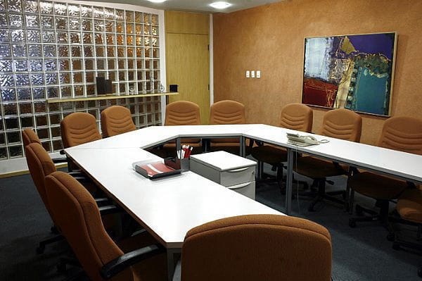 Regus - 450 Av. Tancredo Neves, Salvador, BA - Brazil image 3