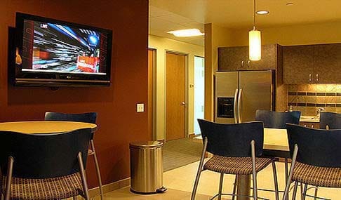 Versant Office Management - 17470 N. Pacesetter Way, Scottsdale - AZ image 3
