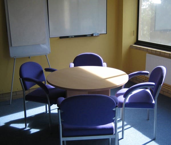 The Canterbury Business Centre - 18 Ashchurch, Tewkesbury, GL20 - Gloucestershire image 4