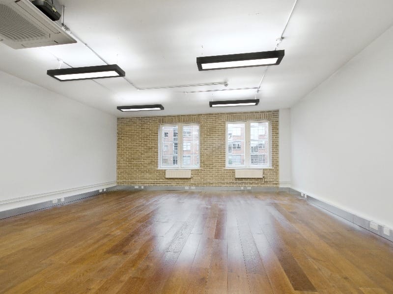 Workspace (Managed 119 - 1,348 sqft) - Wenlock Studios - Wharf Road, N1 - Islington image 3