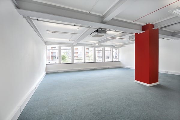 Workspace (Managed 317 - 1,060 sqft) - Q West - Great West Road, TW8 - Brentford image 3