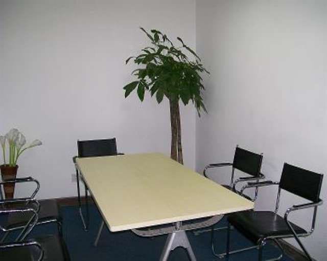 Capital International Business Centres - Talent Building, Tian He Road, Guangzhou image 4