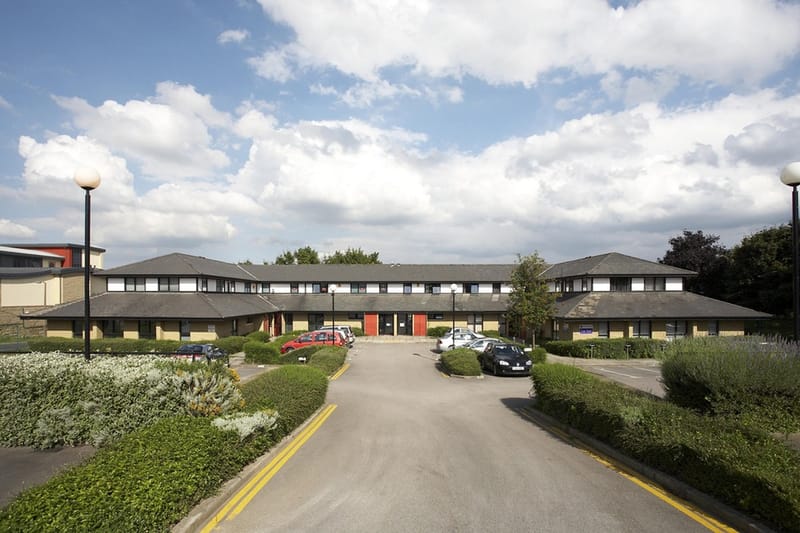 Biz-Space - Parkview Court, St Paul's Road, BD18 - Shipley image 7