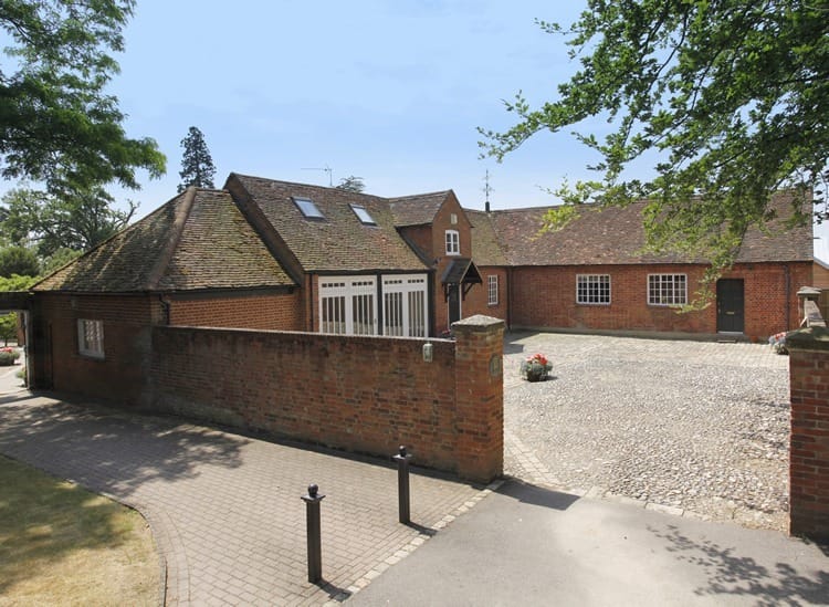 Stubbings House - Henley Road, SL6 - Maidenhead image 3